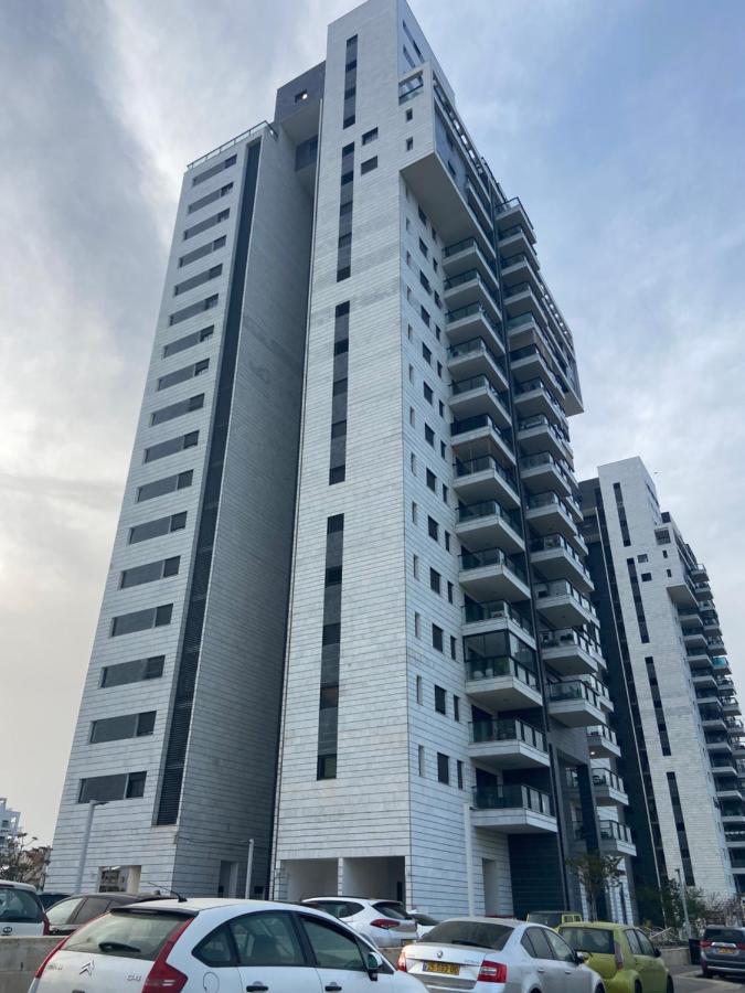 Beauty Apartment 3 Rooms Wi-Fi Нетания Экстерьер фото
